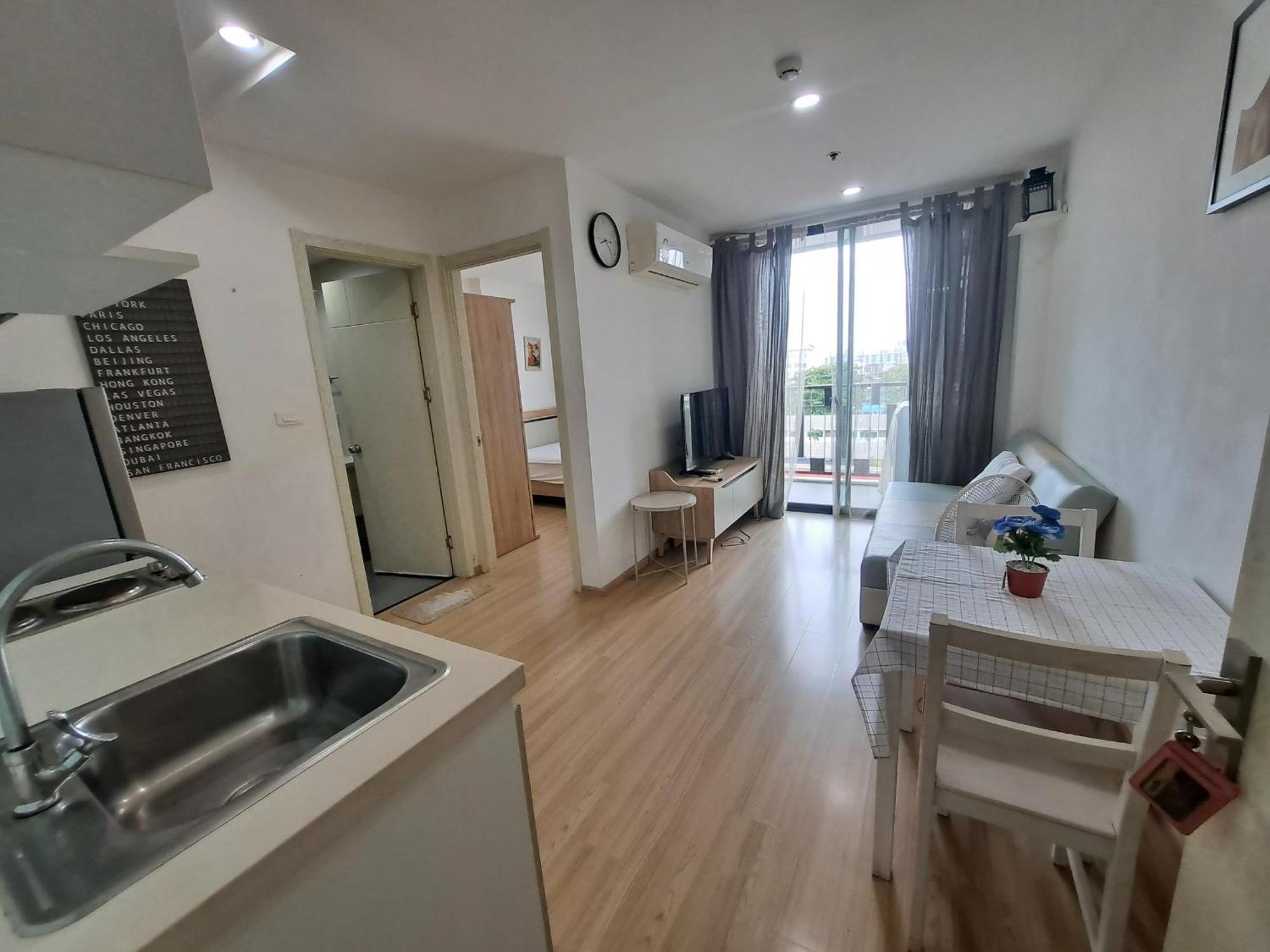 Condo In Bangkok With Swimming Pool Near Malls And Train Exterior photo